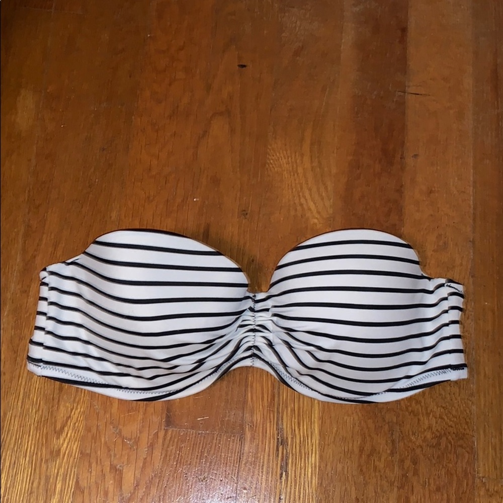 Victoria Secret Bandeu Bathing Suit top
